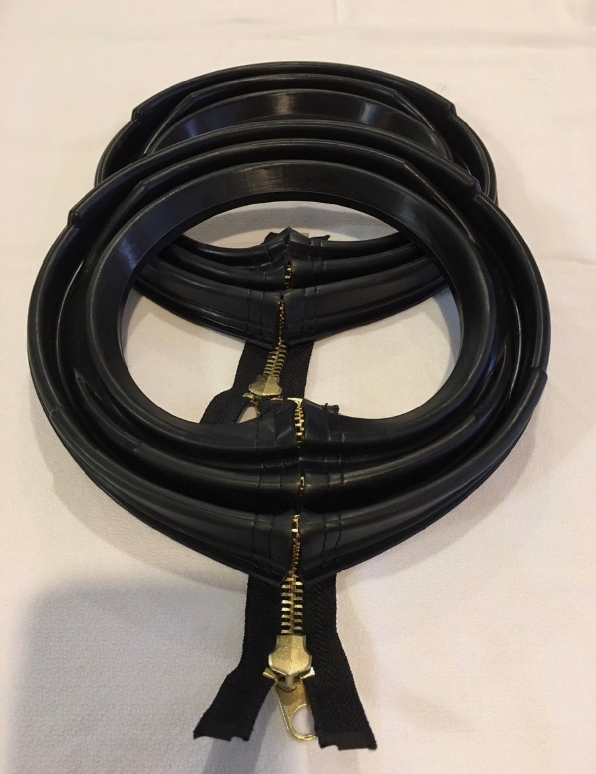 Rockwell 2.5 Ton Black Zipper Axle Boots / Dust Seals — Pair
